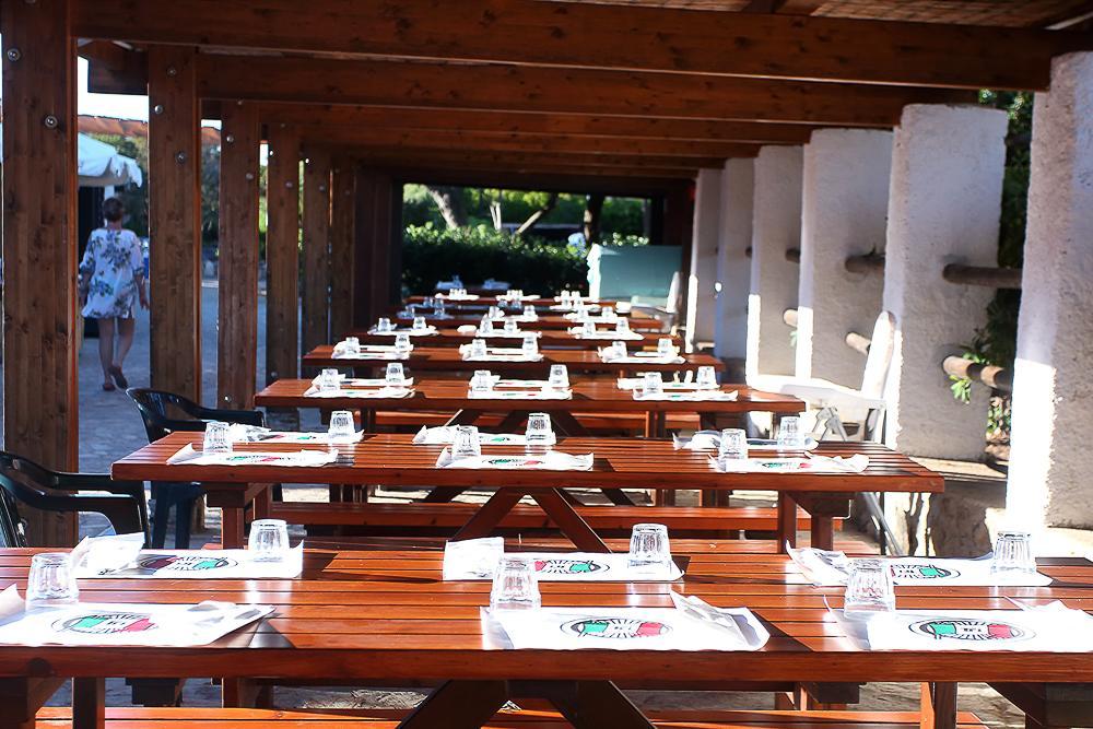 Touring Club Italiano - La Maddalena Hotel La Maddalena  Exterior foto
